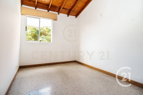 Imagen 11 de 17 de Vendo Casa En Castropol, El Poblado, Medellín.