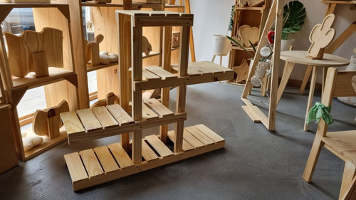 Imagen 2 de 6 de Portamacetas Rack Madera Estantes Maceteros Mundopino