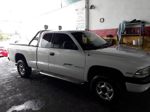 Dodge Dakota 3.9 Sport Cab. Estendida 2p 1999