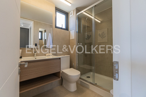 Vende Sin Comisión!!! Dpto.2d/2 Baños. Entrega Inmediata