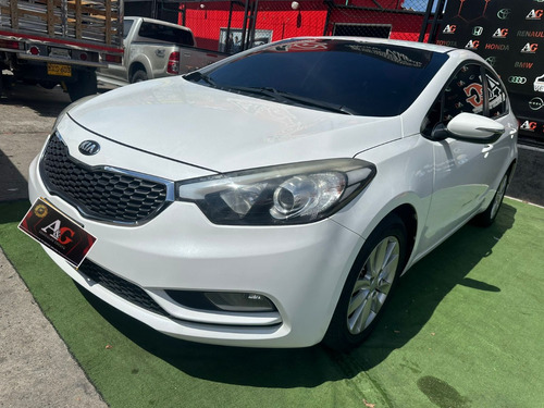  Kia Cerato Pro Ex Mt Modelo 2014