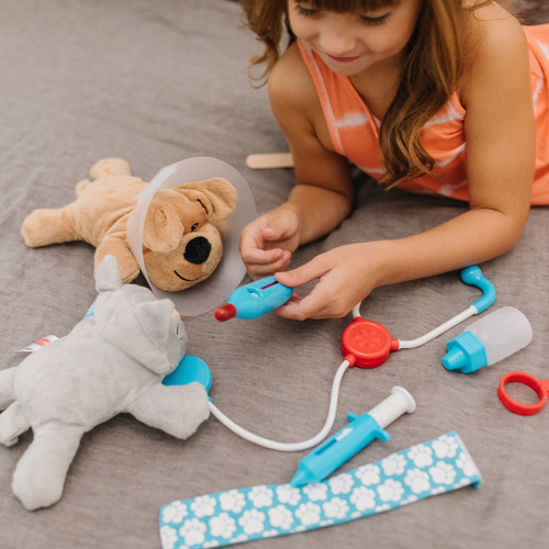 Melissa & Doug Set De Accesorios De Veterinario.
