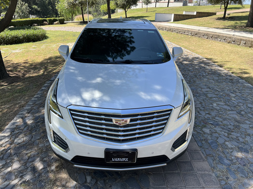 Cadillac XT5 3.7 Platinum At