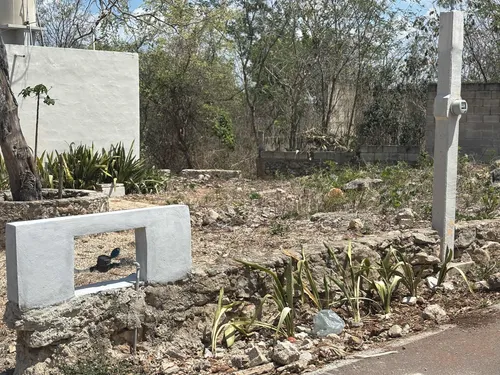 Casa De Dos Recámaras Y Un Baño, Amplio Terreno