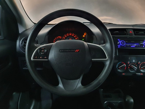 Imagen 11 de 15 de Dodge Attitude Se Cvt 2018