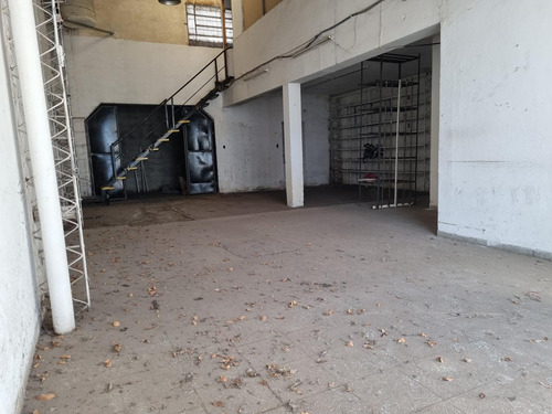 Imagen 6 de 15 de Venta/ Permuta - Galpón 150 M2- Alberdi, Rosario