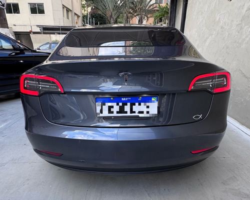 Tesla Model 3 0.0 Standard Rwd