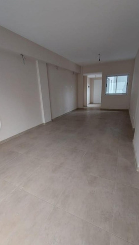 Imagen 5 de 15 de Departamento De 3 Ambientes A Estrenar En El Centro De Lanus!!!