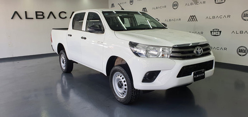 Imagen 8 de 15 de Toyota Hilux 2018 2.7 Cabina Doble Base Mt