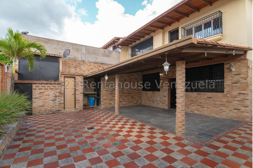Casa En Venta El Marques Es24-10922