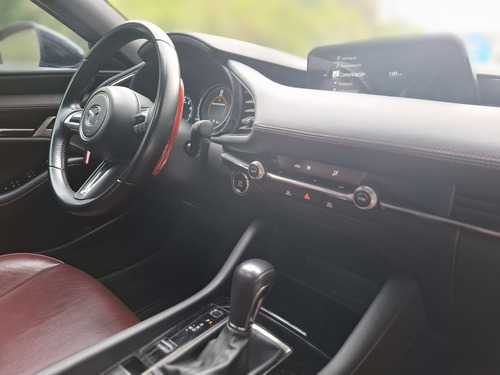 Mazda Mazda 3 2.5T Signature Sedan At