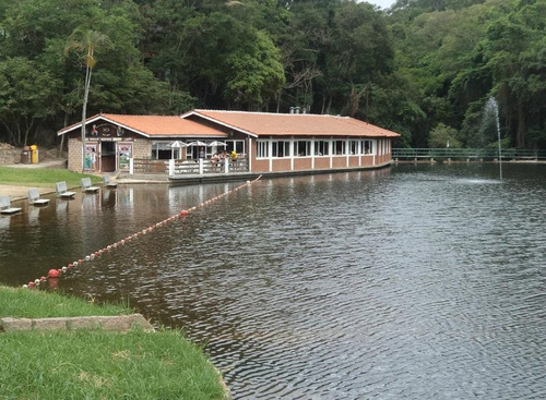 Chalé A Venda Em Camping Cabreúva