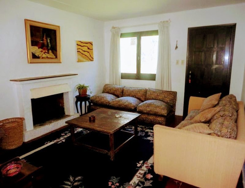 Casa En Alquiler Por Temporada De 3 Dormitorios En El Tesoro