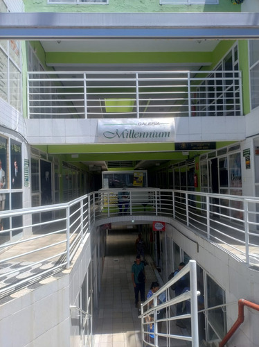 Vende-se Loja Comercial Em Venda Nova