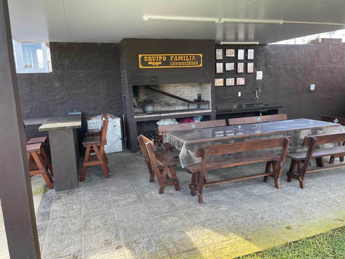 Imagen 6 de 14 de Casa Con Piscina Climatizada Parque Del Plata