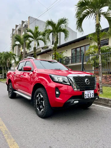 Nissan Frontier 2.5 LE DIESEL AUTOMÁTICA 4x4 FULL EQUIPO 2022