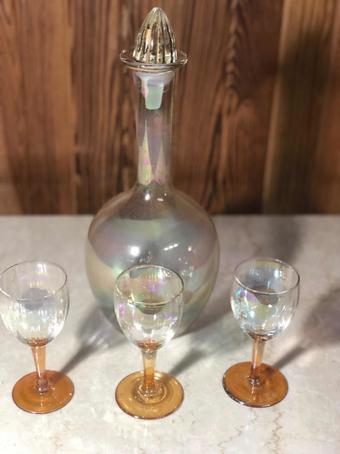 Botellón Antiguo Con 3 Copas Haciendo Juego. Licorera (Usado)