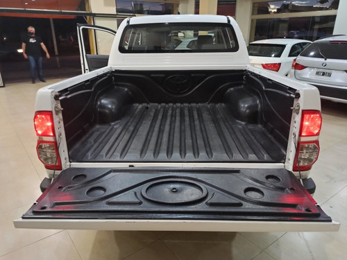 Toyota Hilux 3.0 Cd Sr I 171cv 4x2 2013