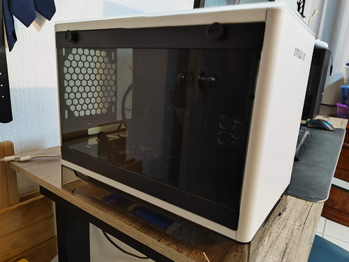Gabinete Mini-itx Inwin A1 Plus Blanco Con Argb (Usado)