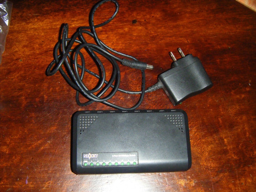 Imagen 2 de 2 de Switch Nexxt 8 Puertos 10/100