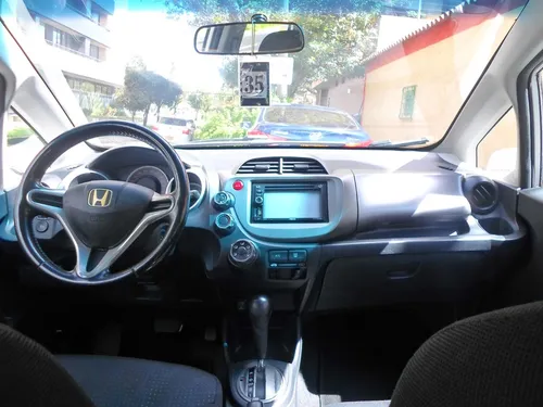 Honda Fit I-vtec At Fe 2011