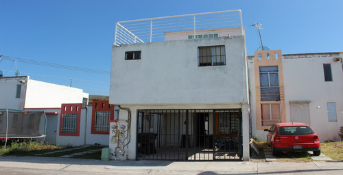 Casa En Venta En Paseos Del Pedregal