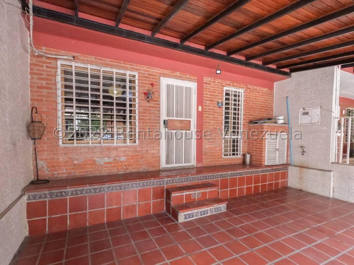 Bella Casa En Alquiler En Barquisimeto Jr