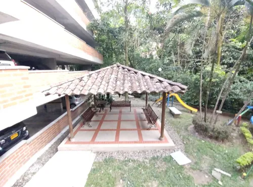 Apartamento En Venta En El Poblado Loma De San Julian