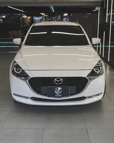 Mazda 2 GRAND TOURING BLINDADO 2+