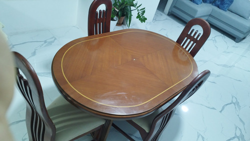 Comedor De Cedro 4 Sillas (Usado)