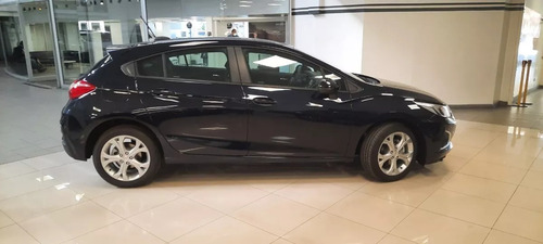 Imagen 5 de 25 de Chevrolet Cruze 5 Puertas Lt Aut. 2023 Entrega Inmediata. Go