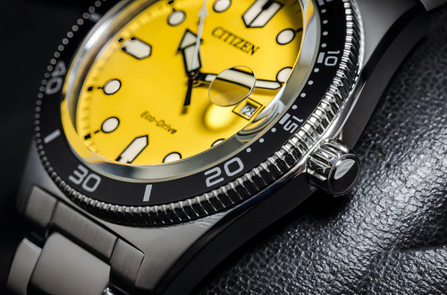 Reloj Citizen AW176081z Eco-drive Sports para hombre, 43 mm, correa, color plateado y bisel, color negro, color de fondo amarillo