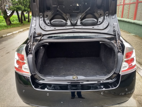 Nissan Sentra 2.0