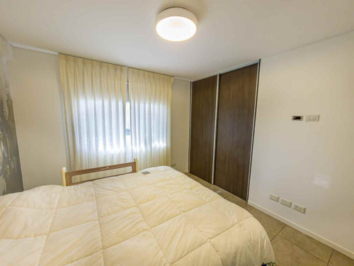 Venta Dpto 2 Dorm Gni Cardinales Suquia Cochera