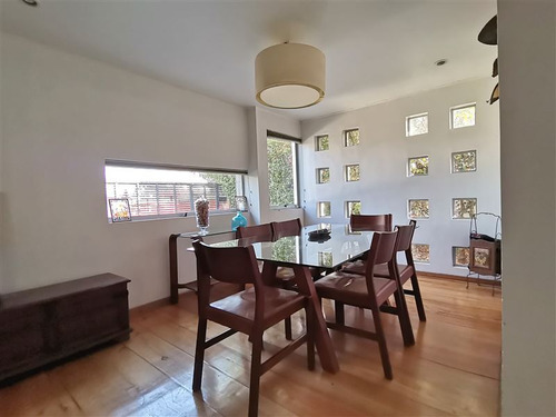 Imagen 7 de 24 de En Venta Casa Las Condes: Los Dominicos