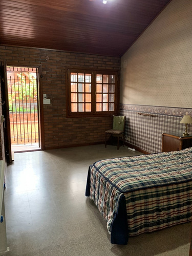 Imagen 4 de 19 de Casa 6 Ambientes En Av Alsina 1376 Lomas De Zamora
