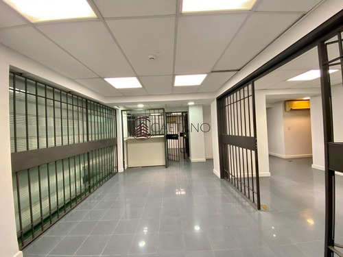 Imagen 9 de 13 de Local Comercial Sobre Roosevelt - Punta Del Este Roosevelt