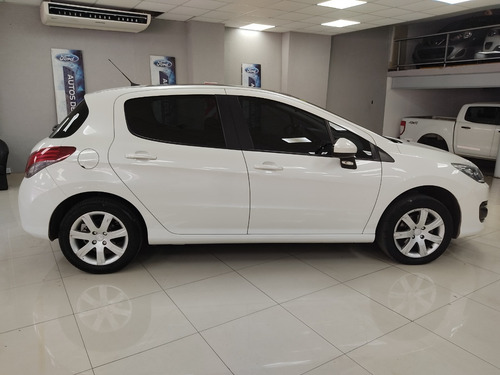 Imagen 8 de 15 de Peugeot 308 Allure 1.6 Hdi 2017