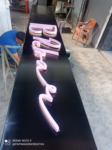 Imagen 4 de 5 de Avisos, Letras Corporeas, Publicidad, Neón Flex