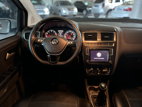 Volkswagen Suran 1.6 Highline Msi 110cv