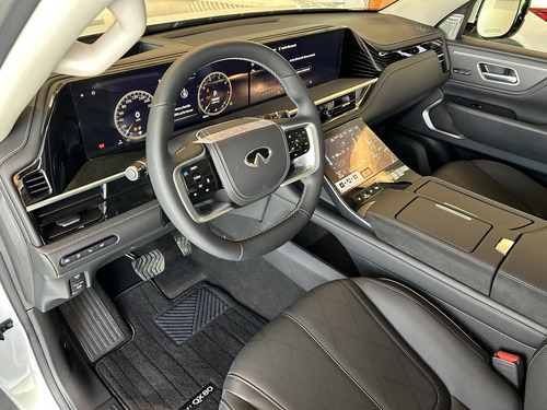 Infiniti QX80 Sensory 7 pasajeros