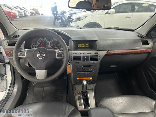 Chevrolet Vectra Elite 2.4 MPFI 16V FlexPower Aut.