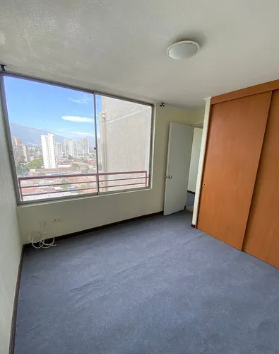 Se Vende Depto 2d1b Av Lo Ovalle La Cisterna