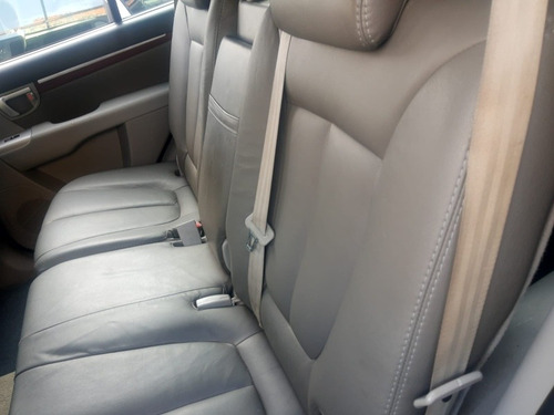 Imagem 12 de 14 de Hyundai Santa Fe 2008 2.7 5l Aut. 5p