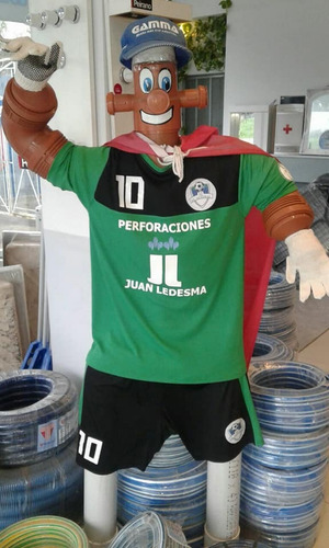 Imagen 6 de 10 de Perforaciones Juan Ledesma Barrio Guemes
