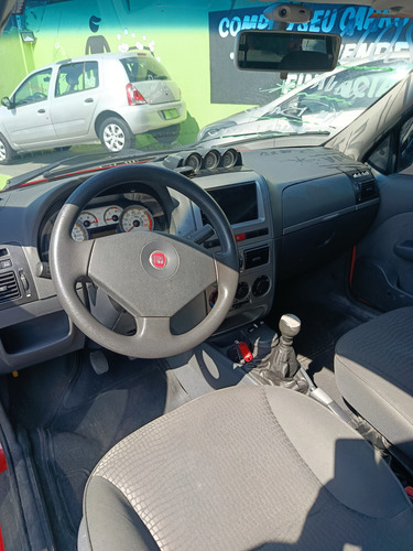 Fiat Strada 1.8 16v Adventure Locker Ce Flex 2p