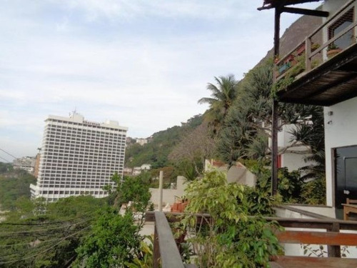 Linda Casa Com Vista Mar Na Estrada Do Vidigal, 4 Quartos, 2 Vagas, 800 M2, Lazer - 16103