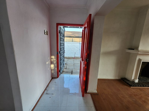Gran Casa En La Comuna De La Reina ! 6d/3b