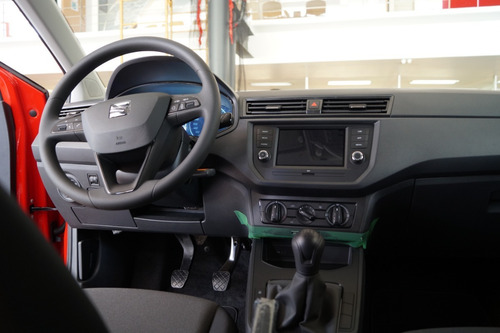Imagen 12 de 15 de Seat Ibiza Reference Rojo 2021