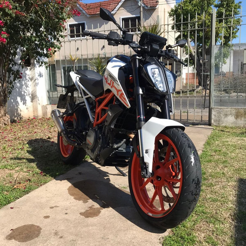 Imagen 5 de 10 de Ktm Duke 390